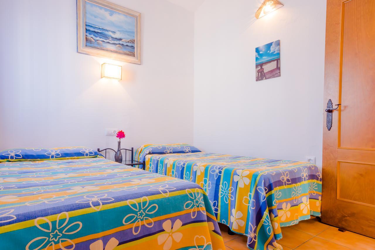 הוילה קוניל דה לה פרונטרה Casa Mariana מראה חיצוני תמונה